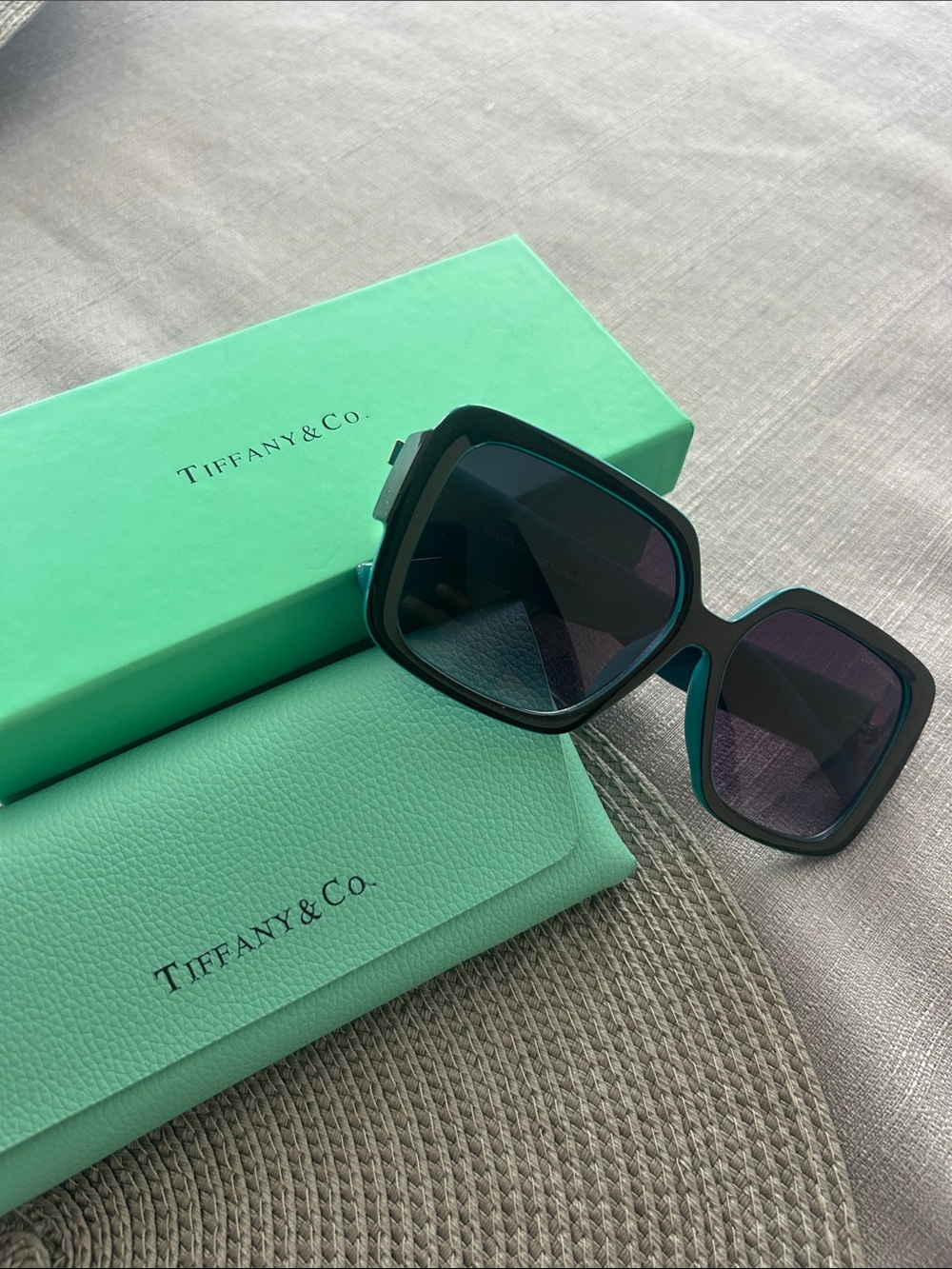 Tiffany & Co. Black and Teal Square Oversized Sunglasses